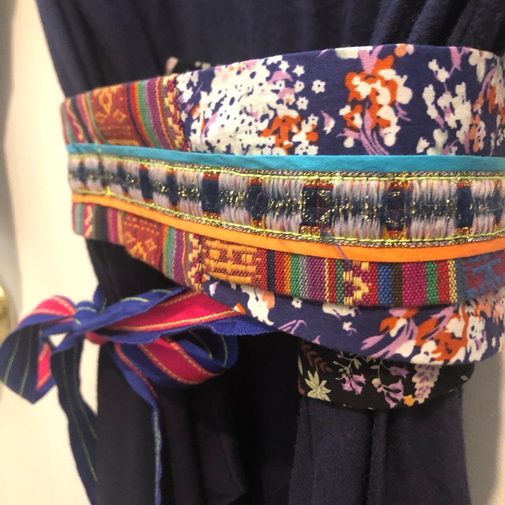 Common Threads Purple Top with Beautiful Belt